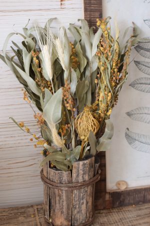 Mimosa Bouquet Trockenblumen Arrangement getrocknete Fruechte Blätter STrauß Trockenblumenstrauss Naturdeko getrocknet kreativ im Mrs Greenery Shop bestellen kaufen