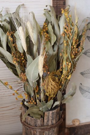 Mimosa Bouquet Trockenblumen Arrangement getrocknete Fruechte Blätter STrauß Trockenblumenstrauss Naturdeko getrocknet kreativ im Mrs Greenery Shop bestellen kaufen