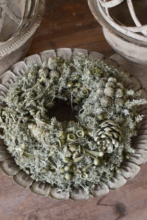 Zapfenkranz gewachst grau grün Wachskranz fertigkranz Kranz Kränze Herbstkranz Winterkranz vom Mrs Greenery Shop