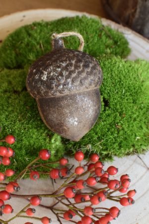 Zapfen Eicheln zum Hängen Weihnachtshänger Weihnachtsdeko Weihnachten im Mrs Greenery Shop bestellen kaufen Deko Naturdeko