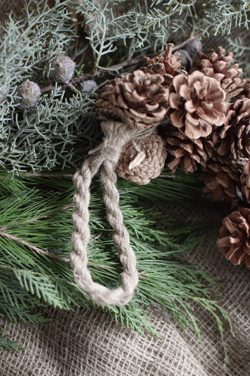 Zapfengirlande Girlande Zapfen WEihnachtsgirlande Zapfendeko im Mrs Greenery Shop bestellen