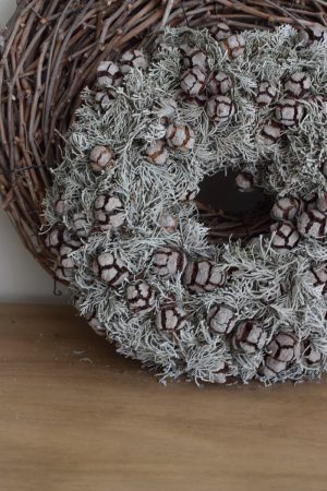 Zypressenkranz Kranz Kränze Fertigkranz Trockenblumenkranz Fruechtekranz Herbstkranz Winterkranz im Mrs Greenery Shop bestellen kaufen