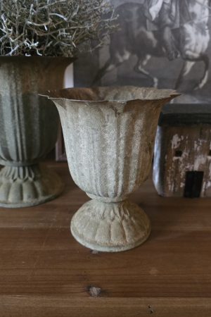 pokal topf übertopf metall metallschale im mrs greenery shop kaufen bestellen