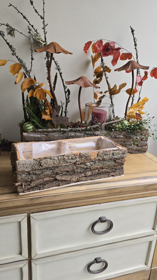 rindenholzkiste rindendeko holzkiste balkonkasten balkonkiste im Mrs greenery shop bestellen kaufen