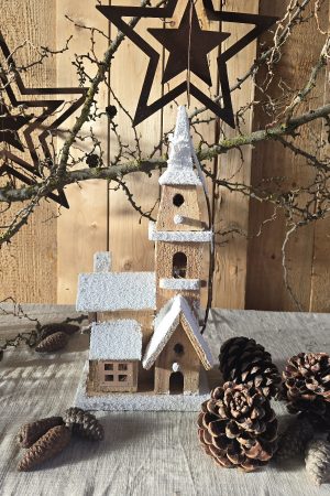lichthaus holzhaus kapelle kirche deko weihnachtsdeko winterdeko lichtdeko im mrs Greenery shop bestellen kaufen