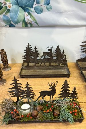 dekotablett winterwald hirsch tablett winterdeko metalltablett im mrs greenery shop bestellen kaufen
