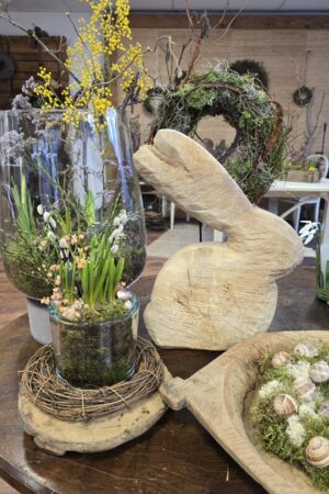 Hase Osterhase Holzhase Dekohase Ostern Osterdeko Naturdeko Holzdeko im Mrs Greenery Shop bestellen kaufen