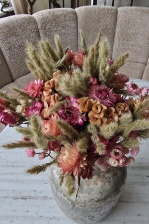 trockenblumenstrauss strauss trockenblumen blüten blumenstrauss im mrs greenery Shop bestellen kaufen naturdeko