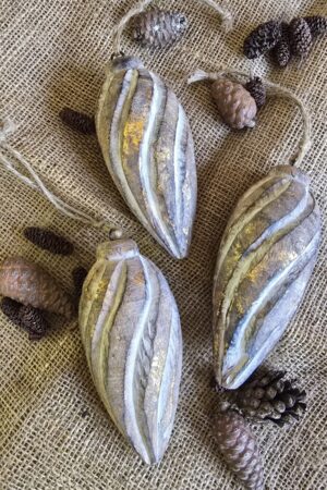 Holzanhänger Zapfen Weihnachtsanhänger Weihnachtsdeko Holzzapfen Dekoidee im Mrs Greenery Shop bestellen kaufen