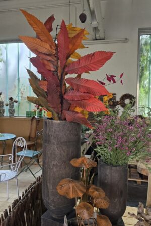 Kastanienzweige Herbst konserviert